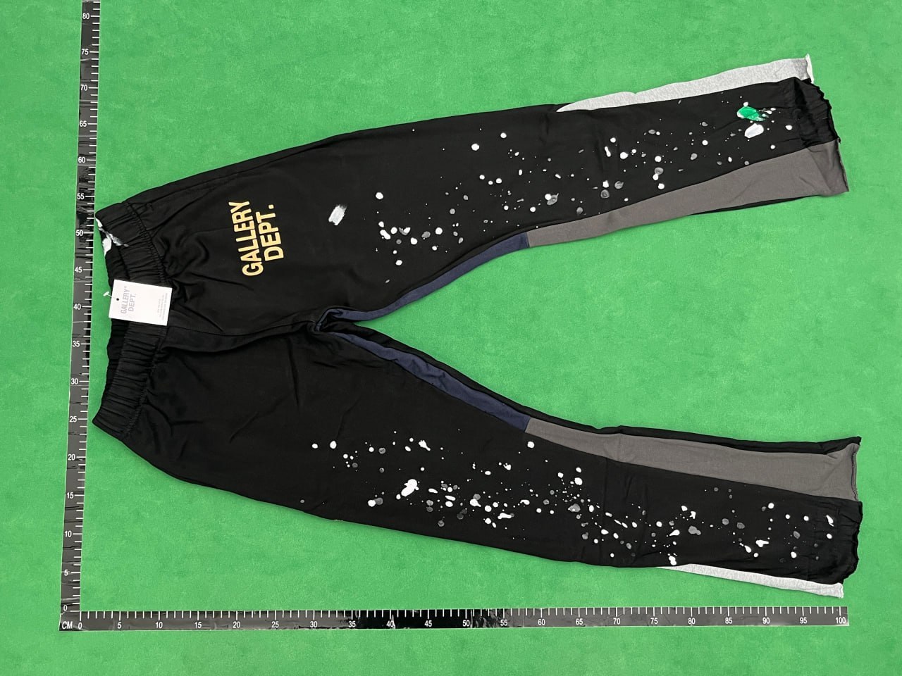 Gallery Dept. — Trousers — QC 3
