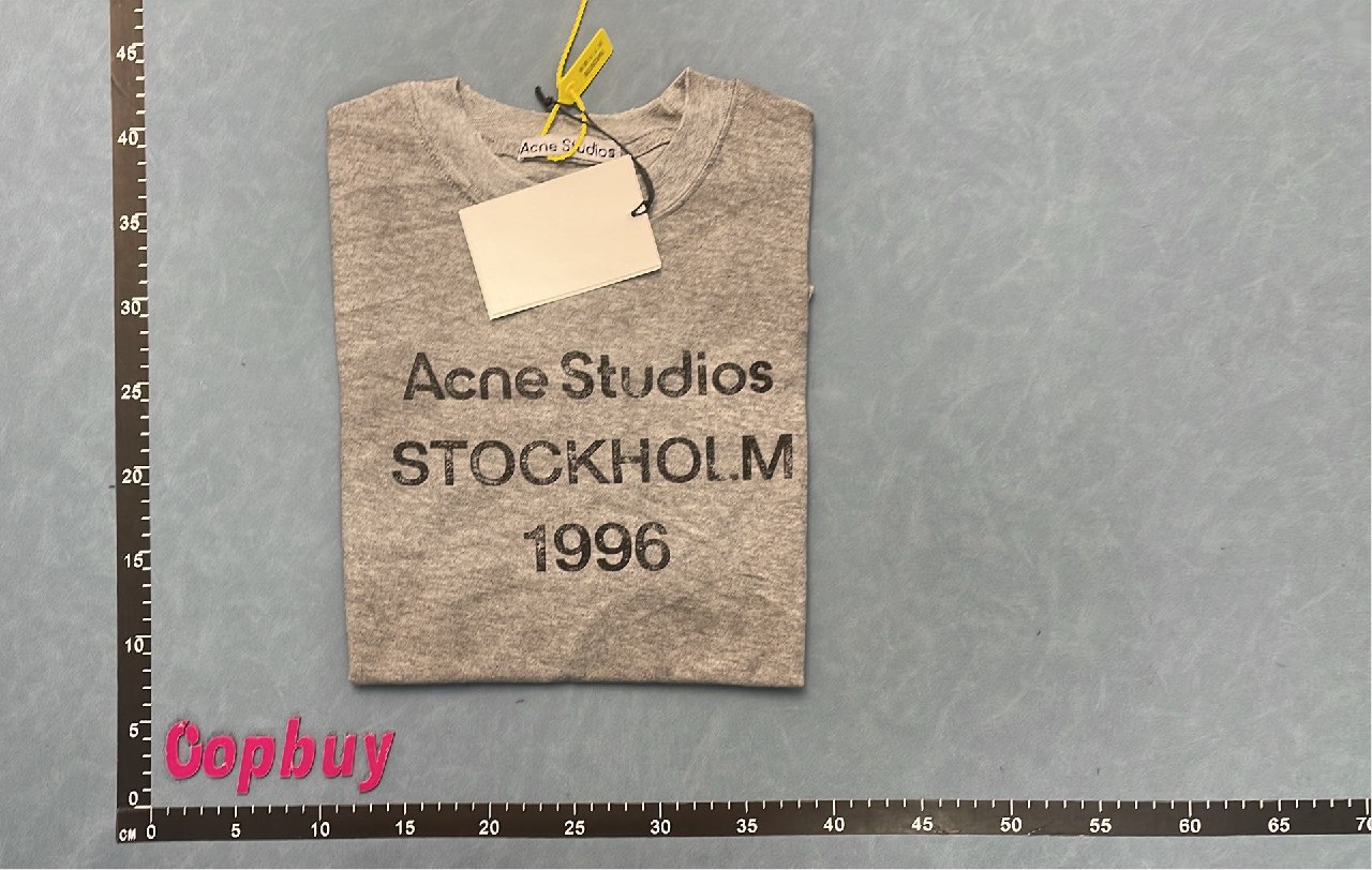 Stockholm — T-shirt — QC 1